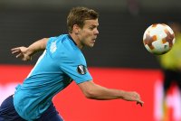 СМИ: "Зенит" отправит Кокорина в дубль в случае отказа уходить в "Сочи" - «Финансы»