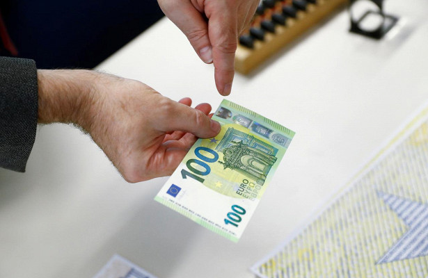 Курс евро кдоллару ускорил снижение после заседания ЕЦБ&nbsp - «Экономика»