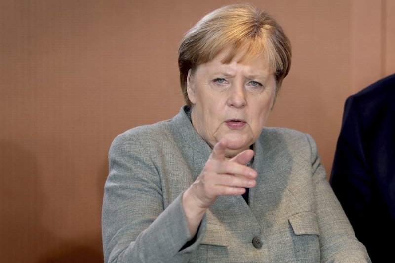Меркель призвала Европу стать самостоятельнее в военной сфере - «Финансы»