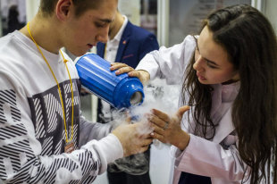 Число детей на семейном обучении растет на две тысячи в год - «Финансы»