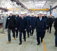 Использовать отечественную продукцию призвал Аскар Мамин - «Экономика»