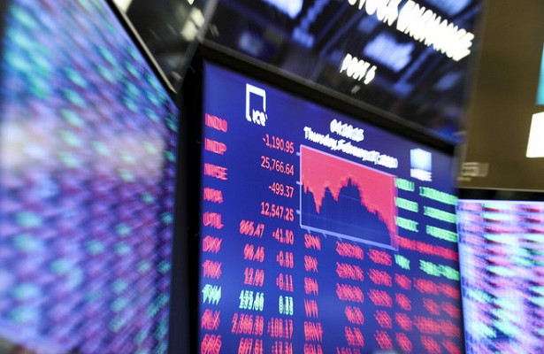 Эксперт объяснил падение российского фондового рынка&nbsp - «Экономика»