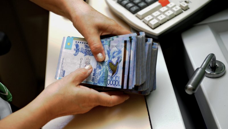 В январе казахстанцам выплатили пенсий на сумму свыше 200 млрд тенге - «Экономика»