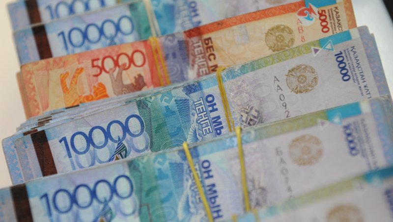 Объем денежных переводов в Казахстан впервые сократился - «Финансы»