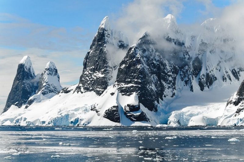 В Антарктиде обнаружили новый остров - «Финансы»