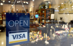 Вторая жизнь: как страховщики пытаются реанимировать НСЖ - «Финансы»