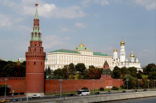 Банки рассказали о спросе граждан на валюту после ослабления рубля - «Финансы»