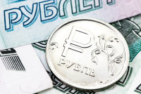 Курс рубля на открытии торгов укрепился к доллару и евро - «Финансы»