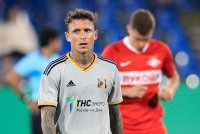 Роналдиньо выпущен из тюрьмы в Парагвае под домашний арест - «Финансы»