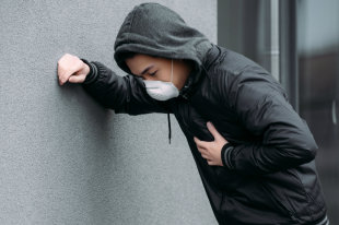 Врачи дали советы страдающим от проблем с кишечником в период COVID-19 - «Финансы»