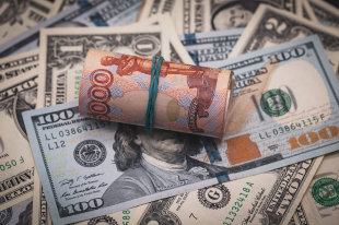 Курс доллара поднялся выше 76 рублей - «Финансы»