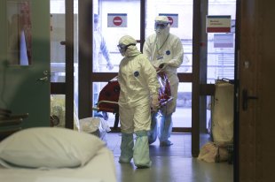 В Самаре больницу закрыли как очаг распространения COVID-19 - «Финансы»