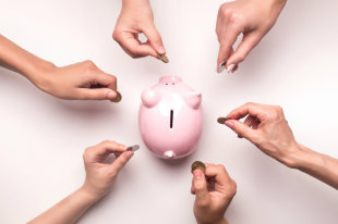 Корреспонденты "РГ" вместе с ЦБ отправили деньги на карантин - «Финансы»