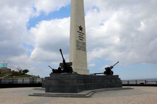 В Феодосии росгвардейцы устроили концерт под окнами 96-летнего ветерана - «Финансы»