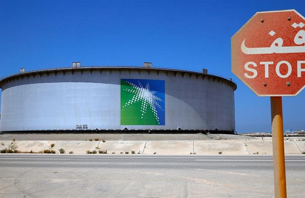 Bloomberg: Саудовская Аравия виюне наполовину сократит поставки нефти вСШАиЕвропу&nbsp - «Экономика»