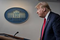 Трамп похвалил себя за хорошую работу в условиях пандемии - «Финансы»