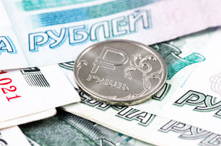 Рубль ждет испытание новой торговой войной - «Финансы»