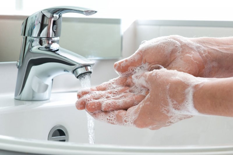 Доктор Мясников рассказал о вреде антибактериального мыла - «Финансы»