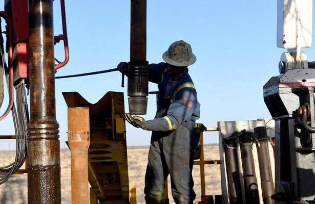 Нефтяники СШАначали увеличивать добычу&nbsp - «Экономика»