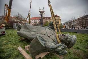 В МИД Чехии заявили о согласии обсуждать судьбу памятника Коневу - «Финансы»