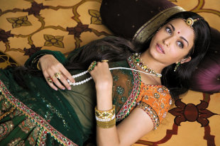 В Национальном парке Индии погибли несколько редких носорогов - «Финансы»