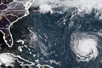 Ураган "Ханна" достиг побережья Техаса - «Финансы»