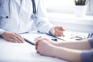 В Ишиме из уха пациента достали мотылька - «Финансы»