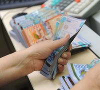 Сколько денег хранят казахстанцы на депозитах - «Финансы»