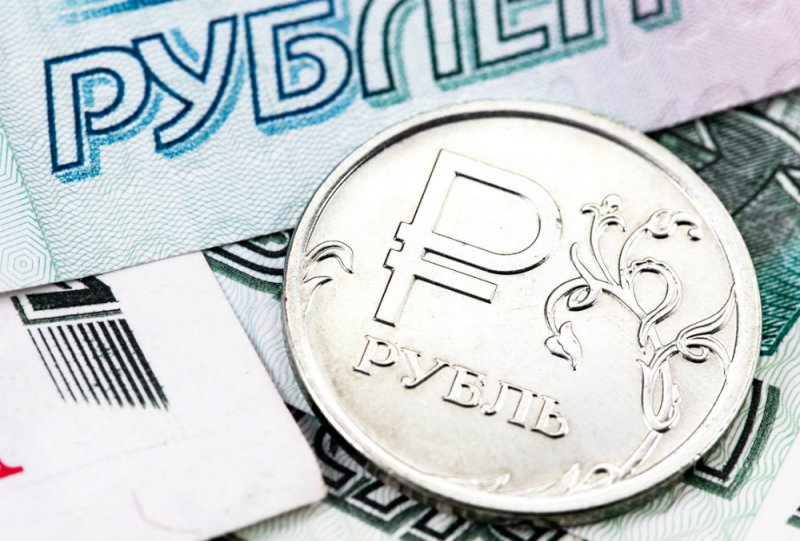 Рубль отыграет часть потерь после традиционно слабого августа - «Финансы»