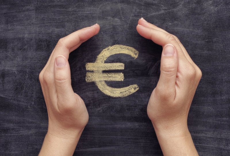 Курс евро превысил 87 рублей впервые с начала апреля - «Финансы»