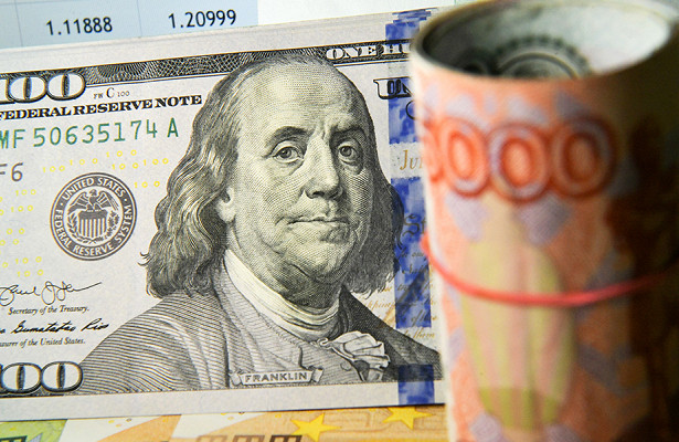 Курс доллара: рублю предстоят испытания напрочность&nbsp - «Экономика»