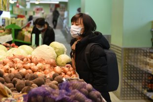 Работникам соцучреждений выплатили 9 млрд рублей за работу в пандемию - «Финансы»