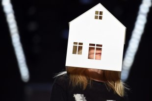 Чужими руками - «Финансы»