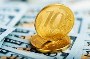 Как изменится курс рубля осенью - «Финансы»