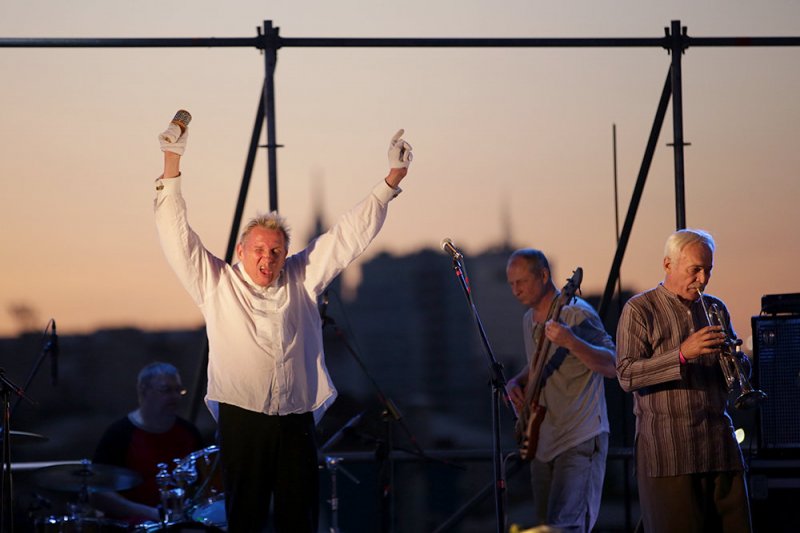В Москве открывается сезон концертов на крыше - «Финансы»