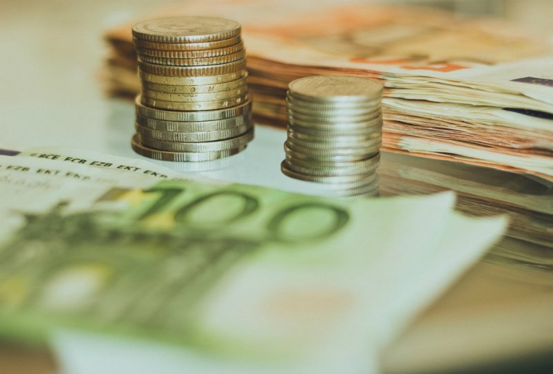 Что поможет опустить курс доллара до 68 рублей - «Финансы»