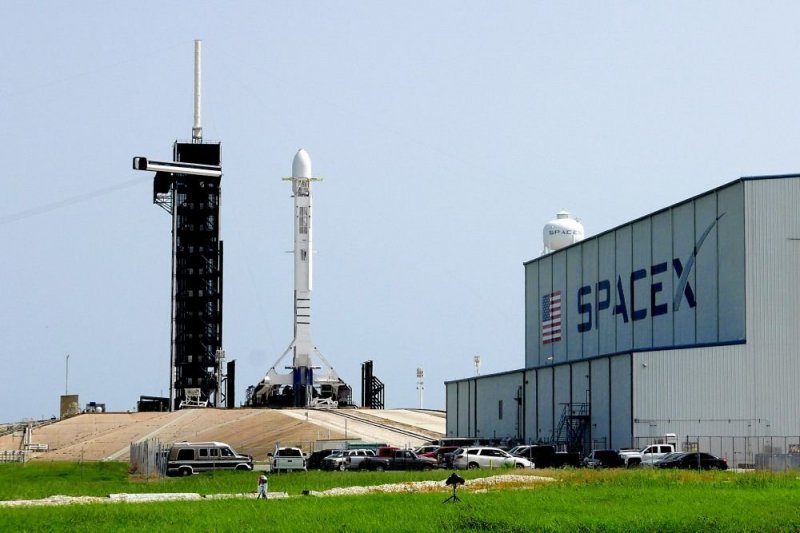 SpaceX получила новый контракт от Пентагона - «Финансы»