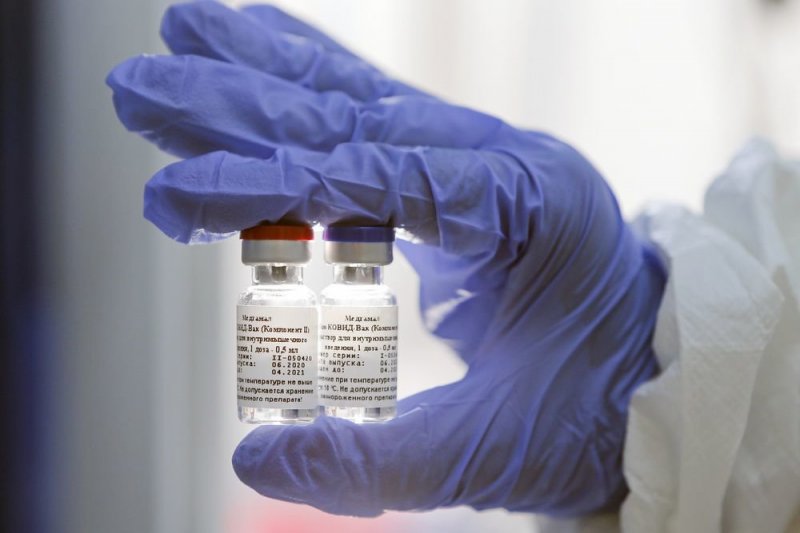Центру Гамалеи разрешили пострегистрационные исследования вакцины от COVID - «Финансы»