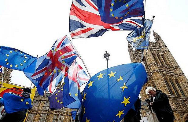 Telegraph: ЕСначнет торговую войну против Британии принарушении соглашения оBrexit&nbsp - «Экономика»