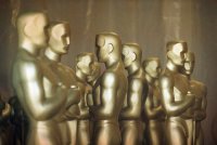 Макрона призвали захоронить в Пантеоне прах влюбленных друг в друга поэтов - «Финансы»