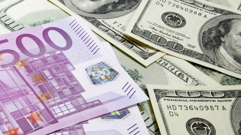 Курс доллара начал неделю с понижения, а евро продают уже по 505 тенге - «Финансы»