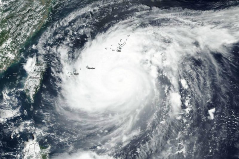 Тайфун "Майсак" оставил без света жителей Японии и Кореи - «Финансы»