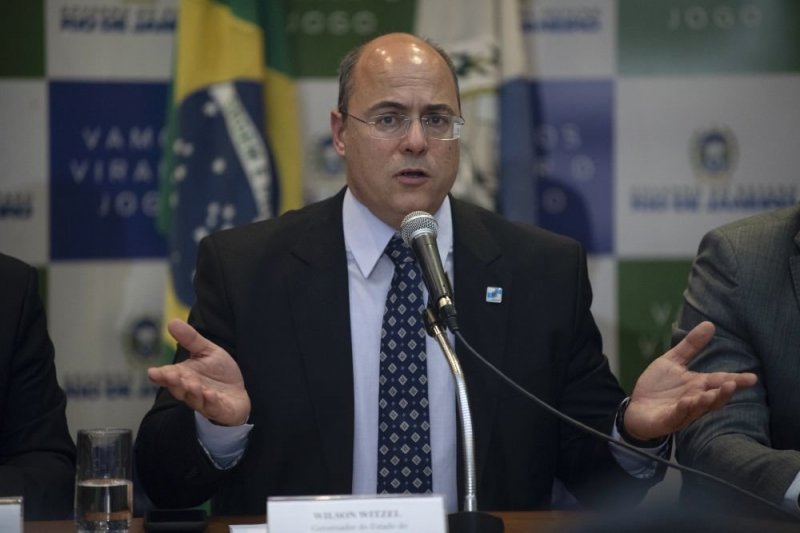 Губернатора Рио-де-Жанейро отстранили от должности из-за обвинений в коррупции - «Финансы»