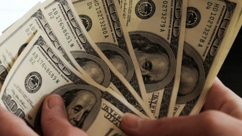Курс доллара превысил 426 тенге на торгах - «Финансы»