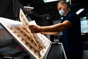 Могут ли на кассе не принять непонравившиеся купюры - «Финансы»