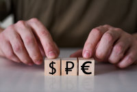 Как защитить сбережения россиян от инфляции - «Финансы»