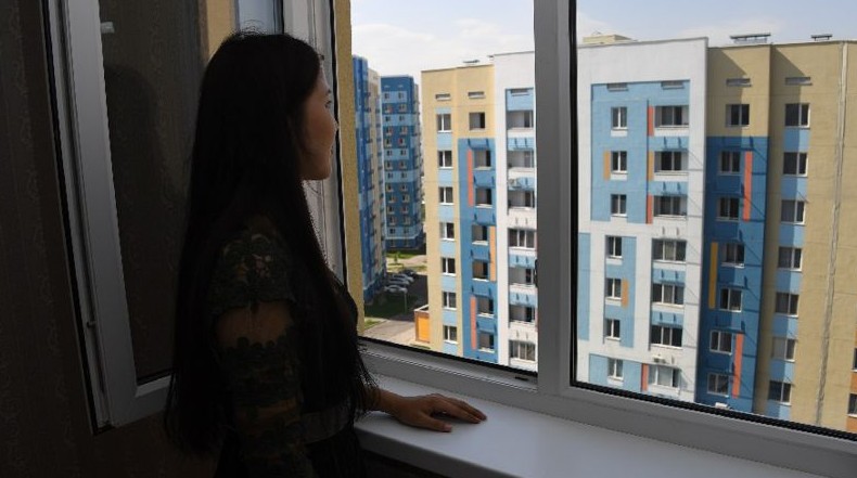 В Казахстане количество сделок купли-продажи жилья уменьшилось почти на 4% - «Недвижимость»
