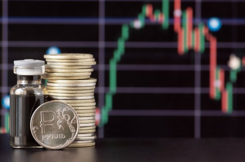Экономист Зельцер назвал причины быстрого падения рубля и дал прогноз по курсам валют к 2023 году - «Финансы»