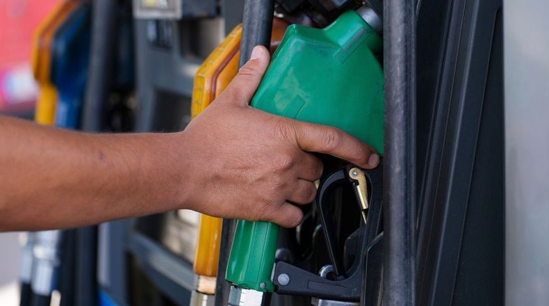 По мнению экспертов, цены на топливо в Казахстане необходимо повысить - «Экономика»